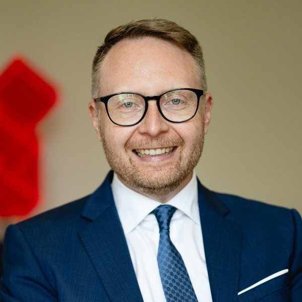 Dr. Mathias Grzesiek